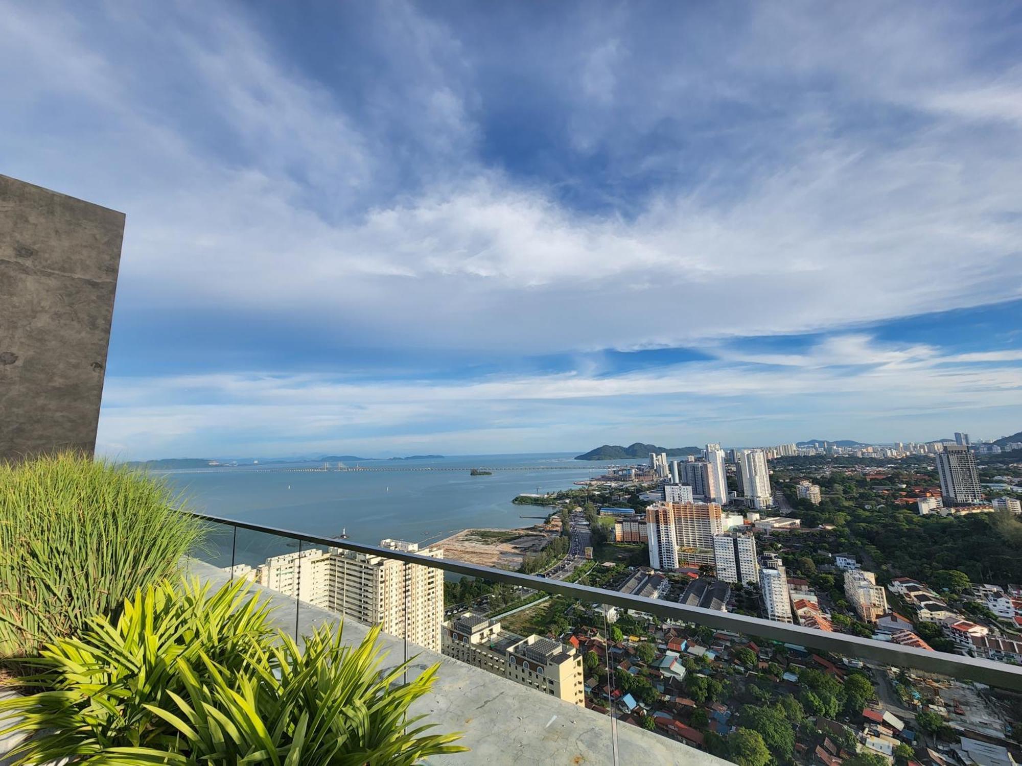 Urban Suites - Penang Jelutong Εξωτερικό φωτογραφία