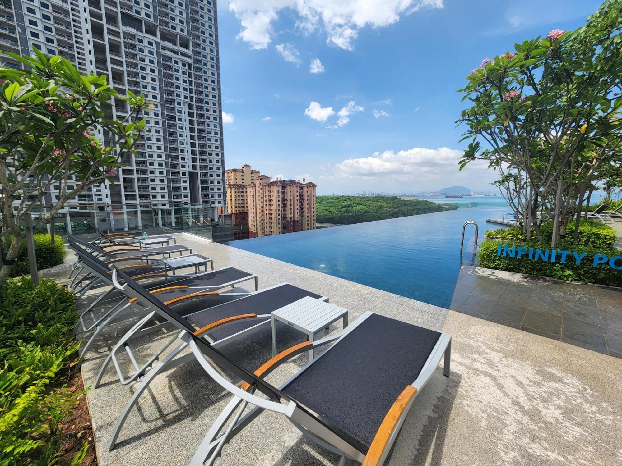 Urban Suites - Penang Jelutong Εξωτερικό φωτογραφία